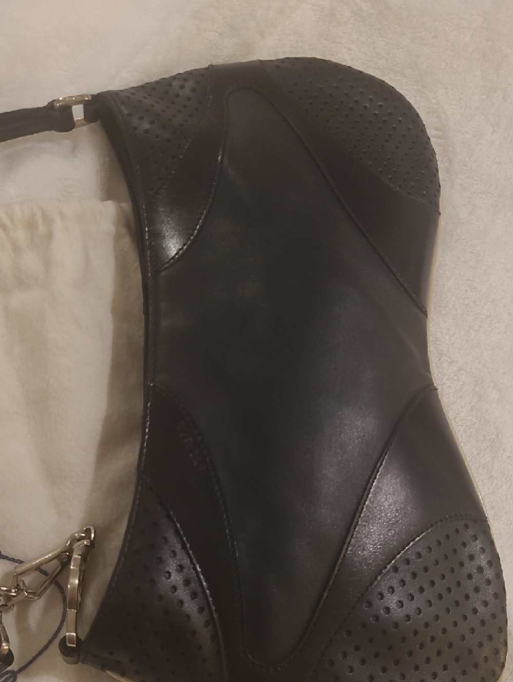 Prada Black Leather Vitello Drive Shoulder Bag with Perforated Accents - Picture 3 of 6